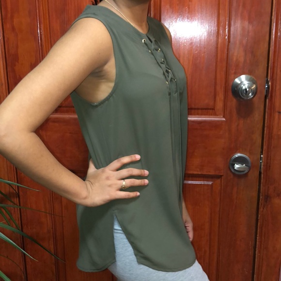 Blouse - Picture 3 of 3